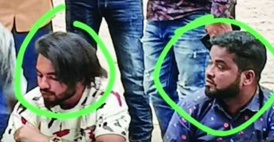 হাসনাত আবদুল্লাহর নির্বাচনী প্রচারণা সভা থেকে সন্দেহভাজন দুই যুবক আটক